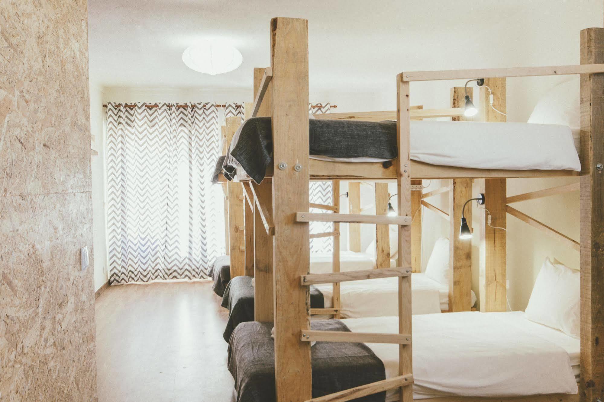 Cliff Surf House Hostel Santa Cruz  Εξωτερικό φωτογραφία