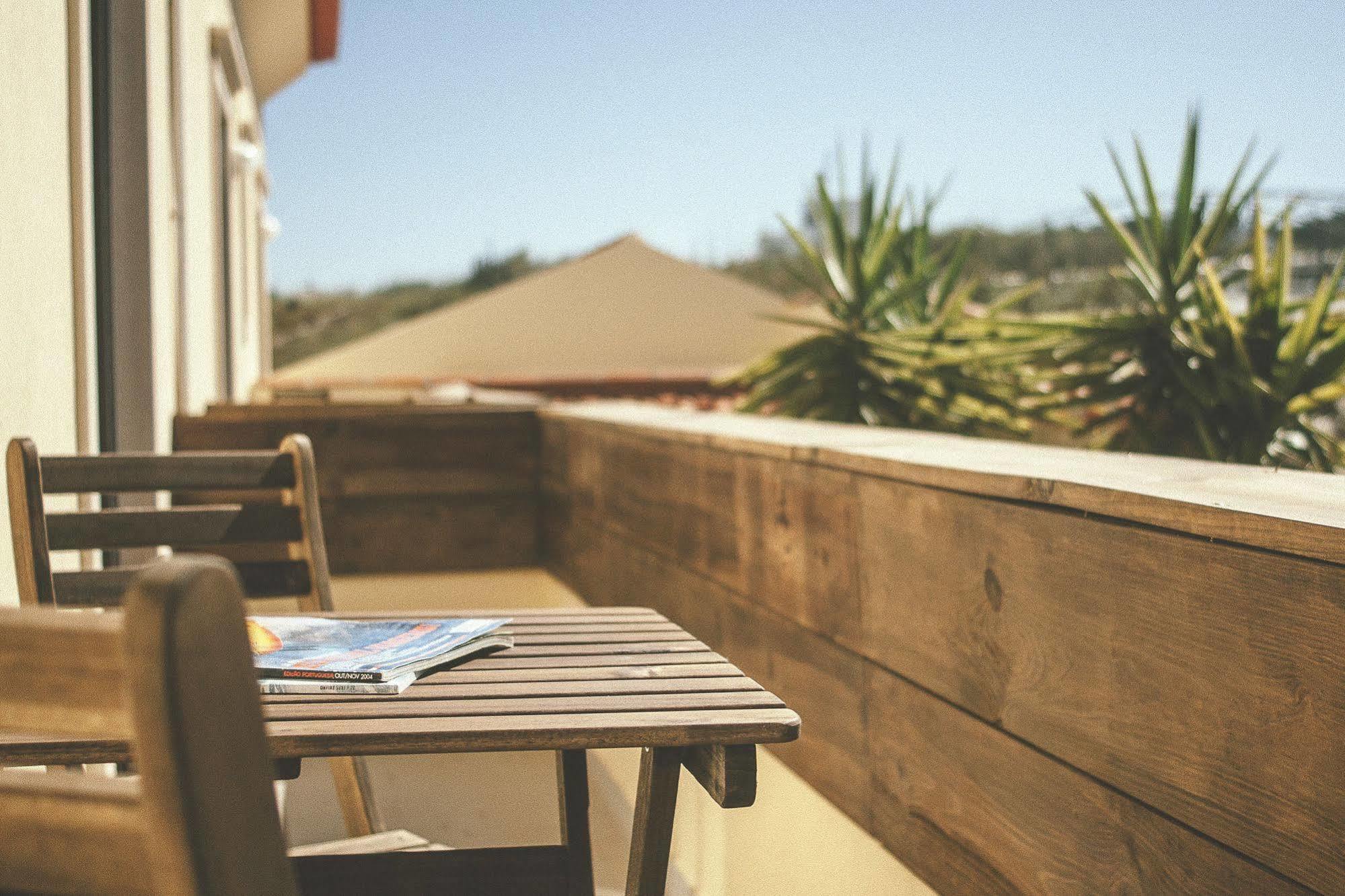 Cliff Surf House Hostel Santa Cruz  Εξωτερικό φωτογραφία