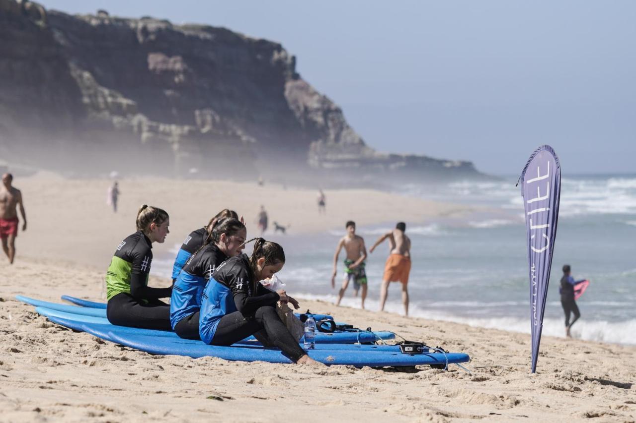 Cliff Surf House Hostel Santa Cruz  Εξωτερικό φωτογραφία