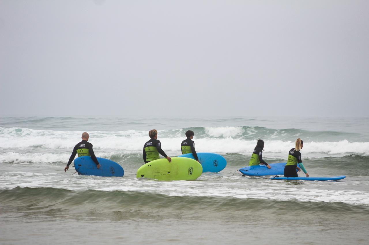 Cliff Surf House Hostel Santa Cruz  Εξωτερικό φωτογραφία